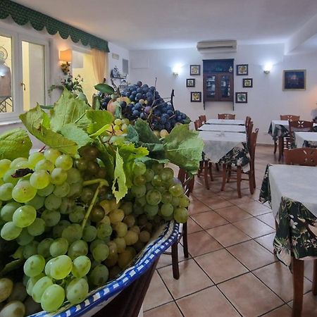 Hotel Villa Verde Forio di Ischia エクステリア 写真